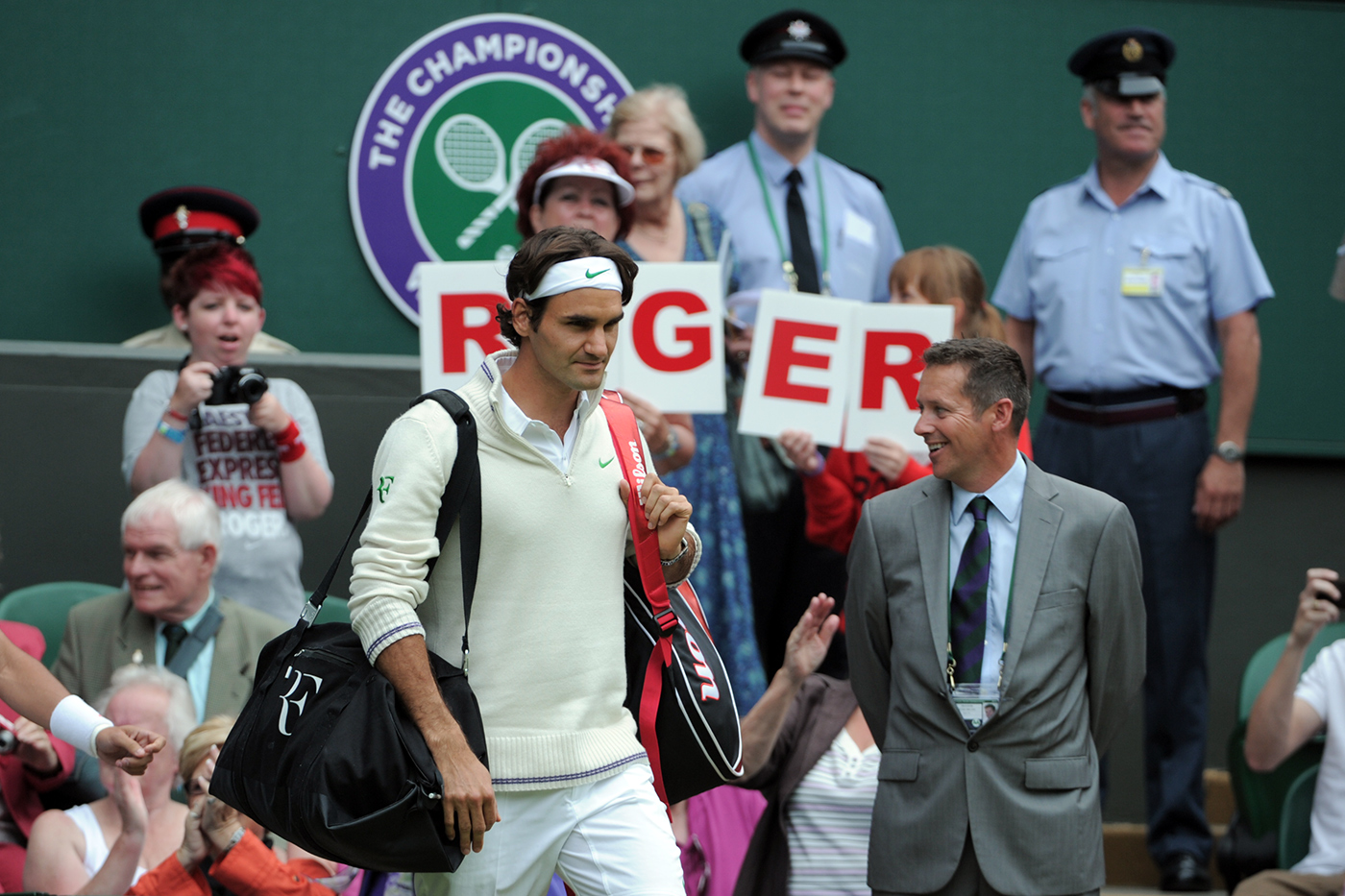 A Look Back: Federer's Fashion Statements - The Championships ...