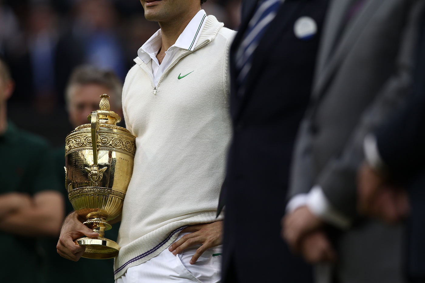 A Look Back: Federer's Fashion Statements - The Championships ...