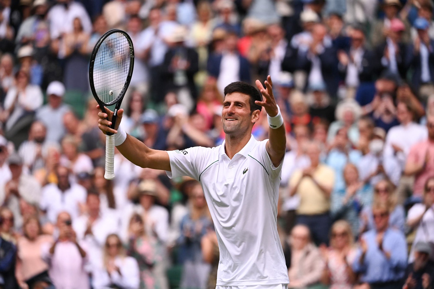 Roger Federer Beats Lorenzo Sonego, Advances to 18th Wimbledon Singles  Quarterfinal, News, Scores, Highlights, Stats, and Rumors