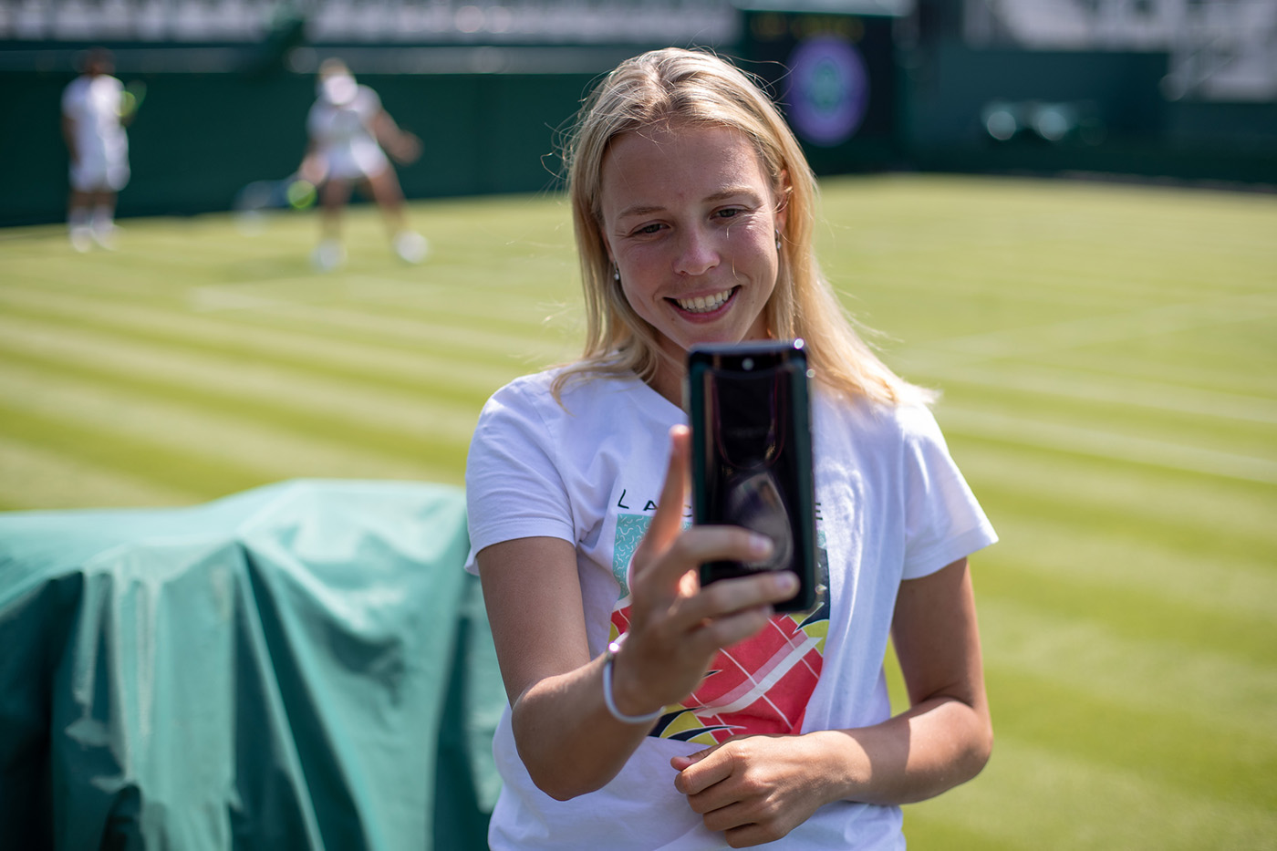 Southern Village Visit With Anett Kontaveit - The Championships ...